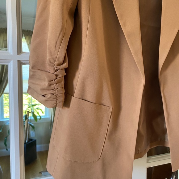 Forever 21 blazer - Picture 7 of 8